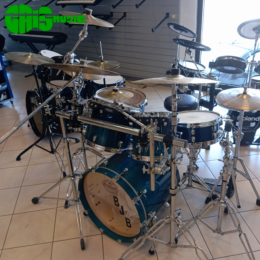 Tama Starclassic Maple + Hardcases + Piatti e Hardware – Usata CONSEGNA IN NEGOZIO NO SPEDIZIONE